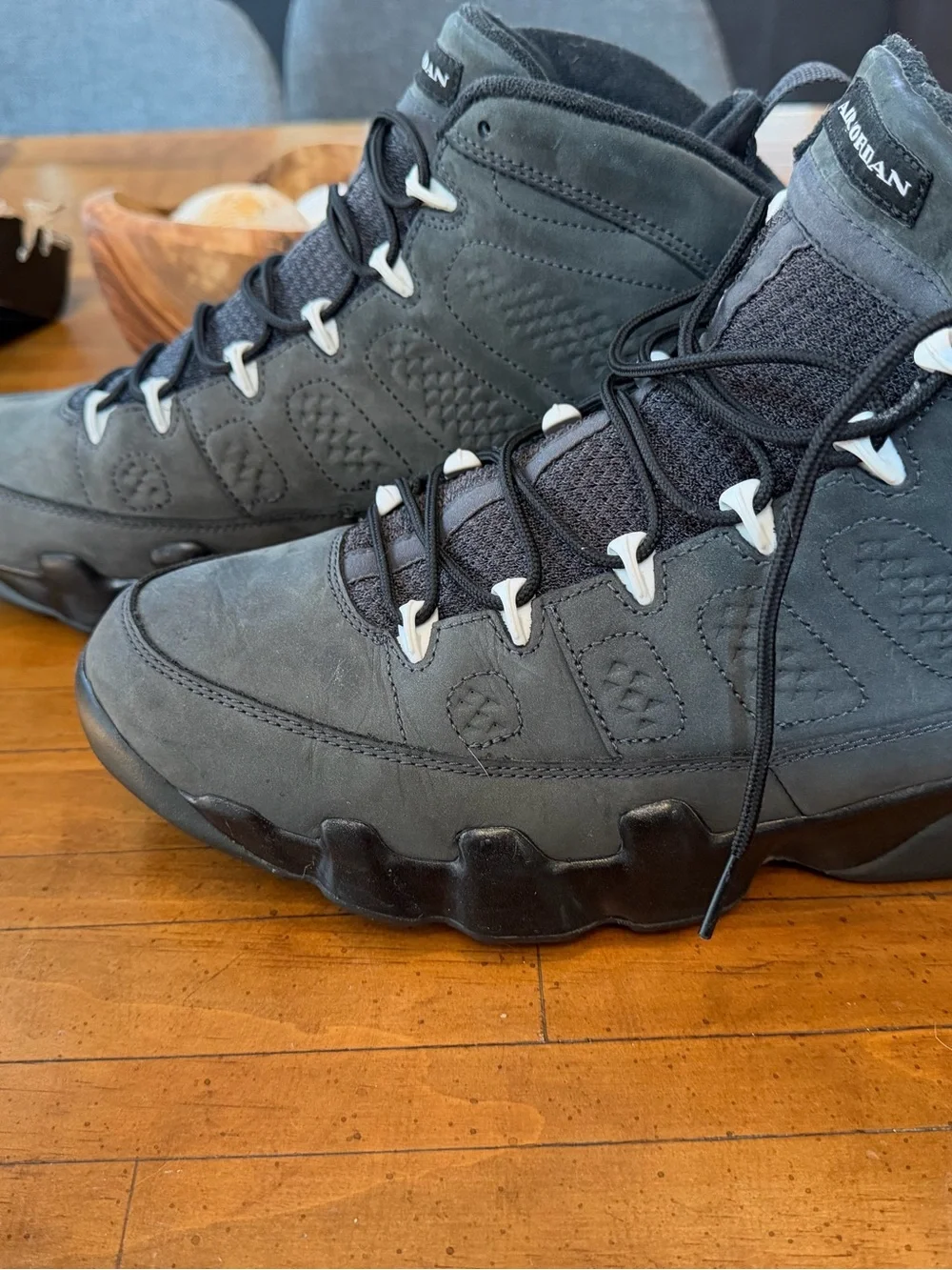 Air Jordan 9 Retro Anthracite size 12